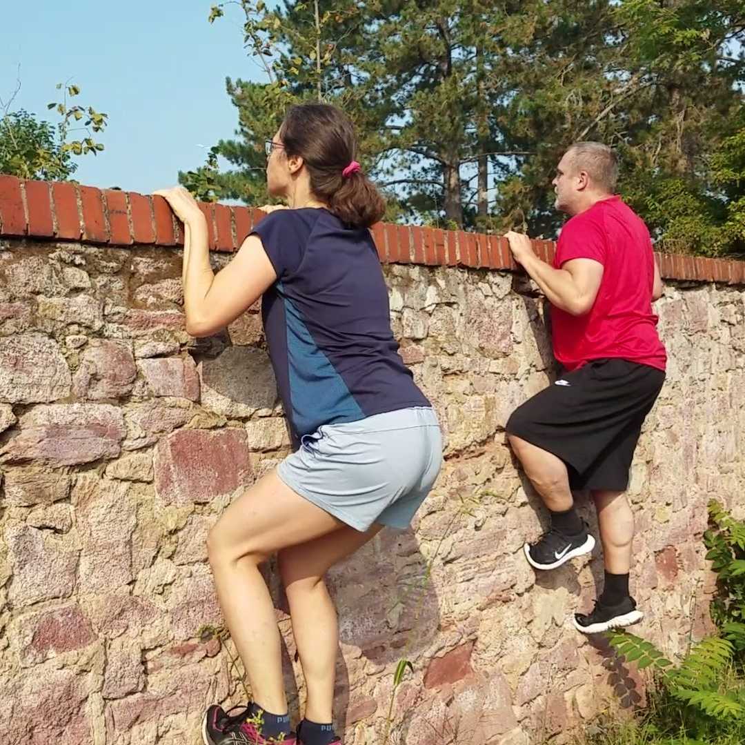 Wall Climb - Natural Movement Frankfurt